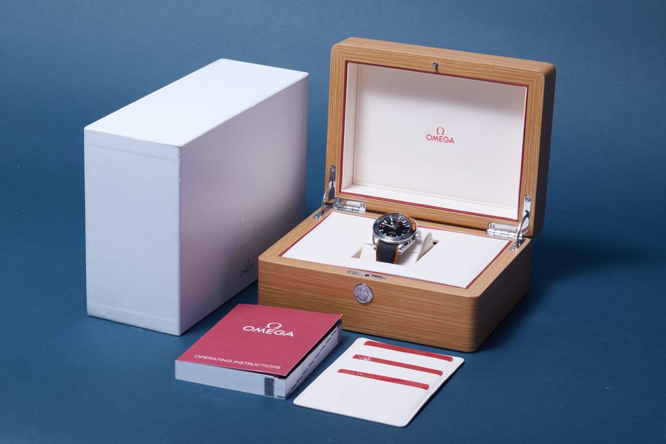 Omega Planet Ocean 215.32.44.21.01.001 Image 6